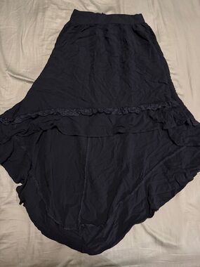 Hot Topic Black High-Low Lace Trim Skirt